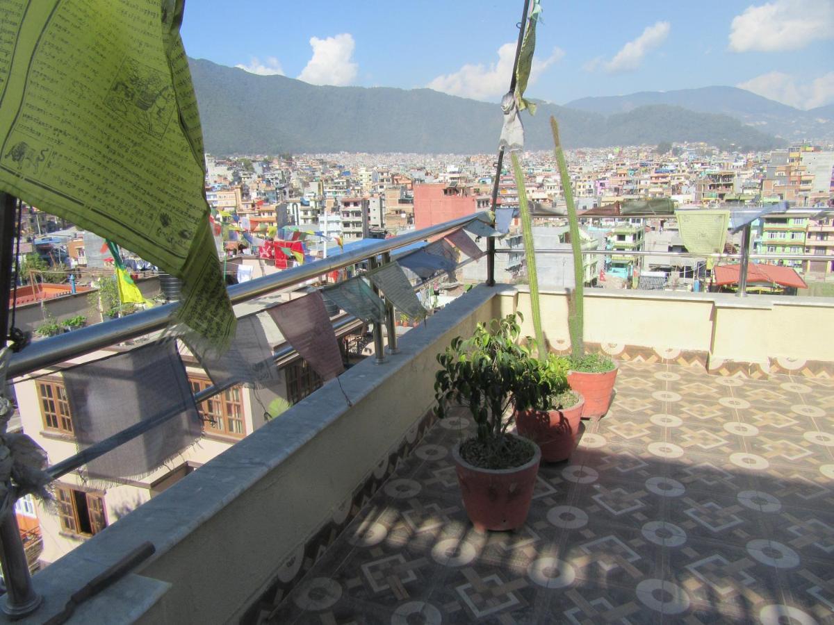 Stupa View Inn Катманду Екстериор снимка