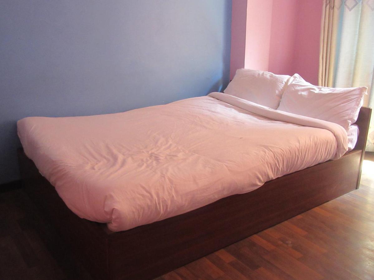 Stupa View Inn Катманду Екстериор снимка