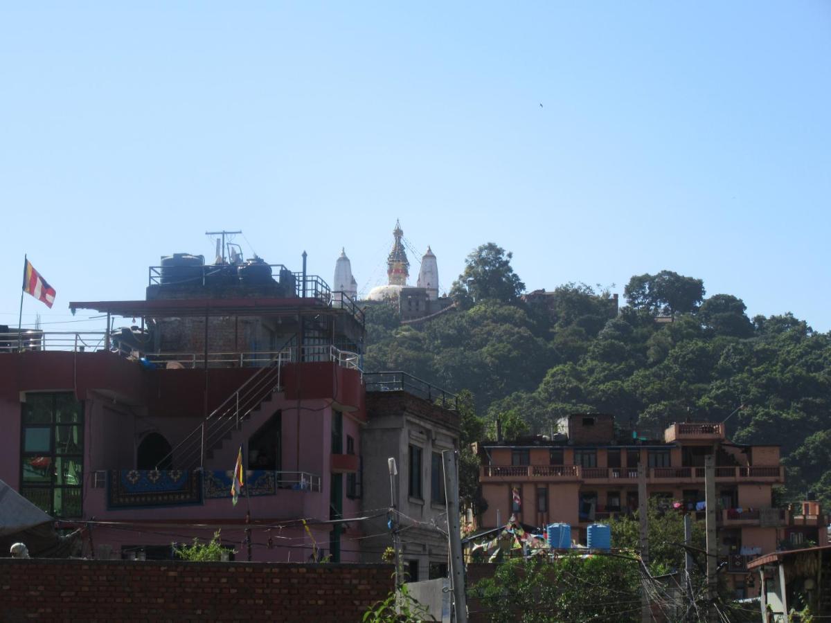 Stupa View Inn Катманду Екстериор снимка