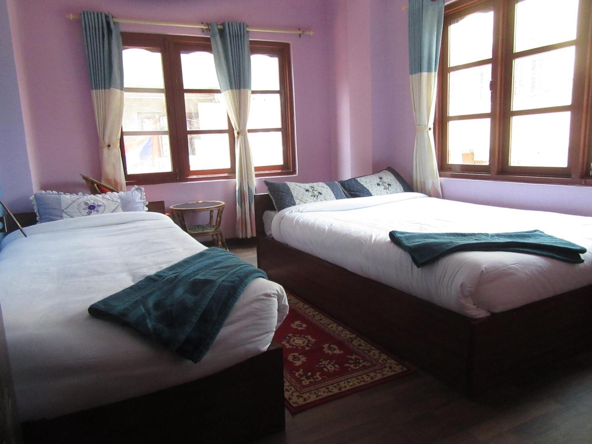 Stupa View Inn Катманду Екстериор снимка